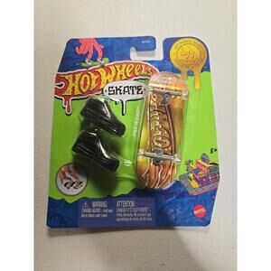 Mattel Hot Wheels Skate Finger Skateboard Brand New Sealed HYH25 2023